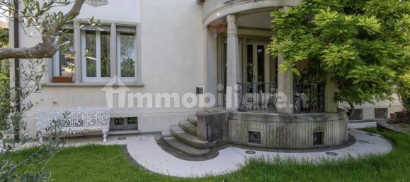 3 bedrooms Villa in Venice, Italy No. 292039 37