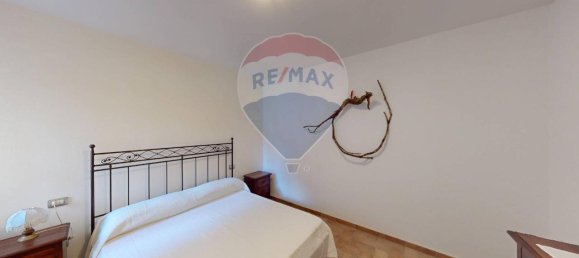 Casa de 8 divisões em Assisi, Italy N.º 237342 39