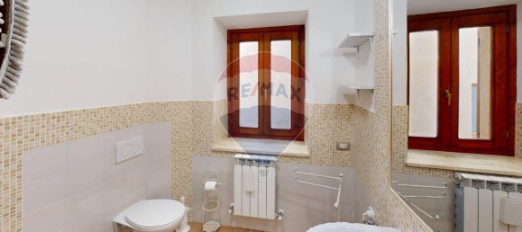 Casa de 8 divisões em Assisi, Italy N.º 237342 38