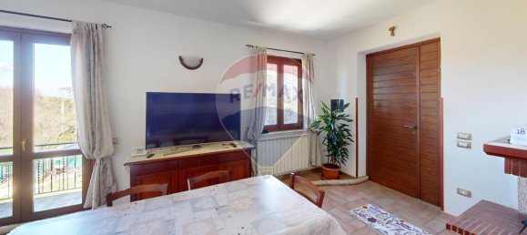 Casa de 8 divisões em Assisi, Italy N.º 237342 2