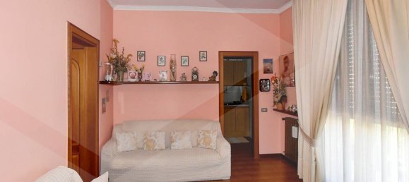 3 Schlafzimmer Villa in Parabiago, Italy, Nr. 23206 11