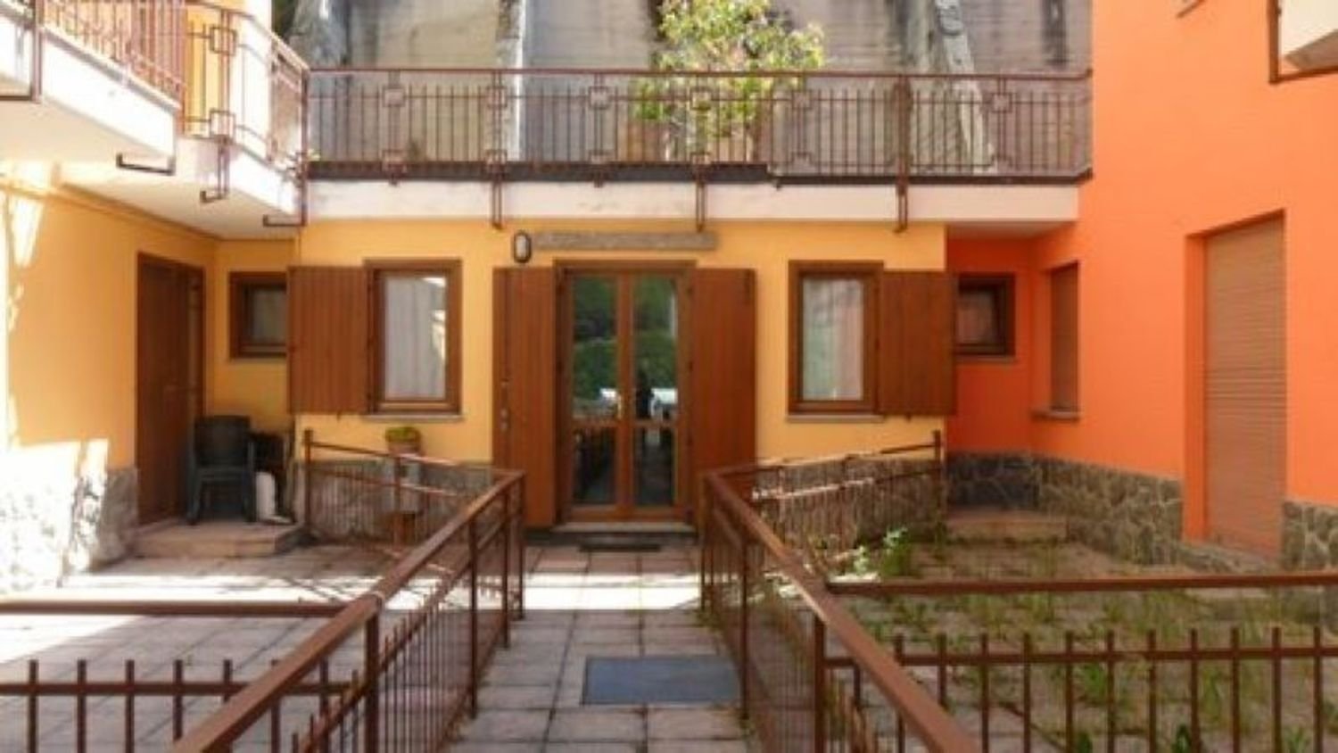 3 rooms Apartment in Vernante, Italy No. 92410