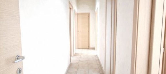 Дом с 4 спальнями в Рагуза, Италия № 163639 27