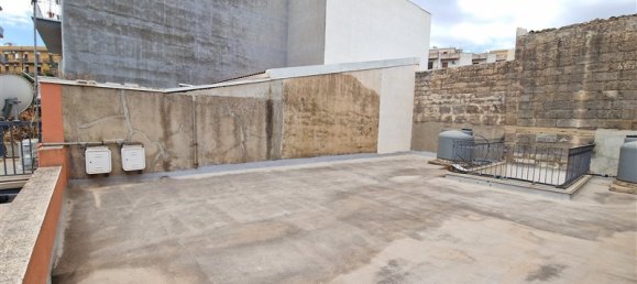 Дом с 4 спальнями в Рагуза, Италия № 163639 34