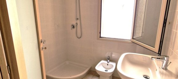 Дом с 4 спальнями в Рагуза, Италия № 163639 22