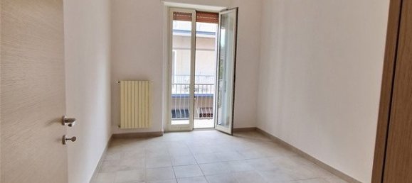 Дом с 4 спальнями в Рагуза, Италия № 163639 12