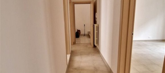 Дом с 4 спальнями в Рагуза, Италия № 163639 7