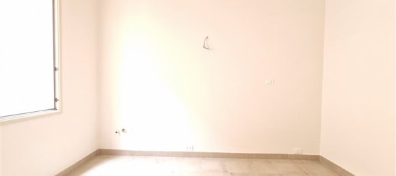 Дом с 4 спальнями в Рагуза, Италия № 163639 30