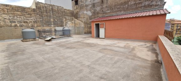 Дом с 4 спальнями в Рагуза, Италия № 163639 33