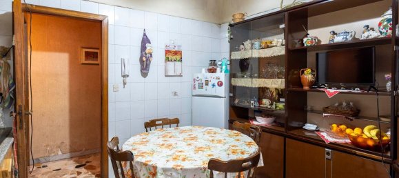 3-salle Appartement à Misterbianco, Italy No. 163640 15