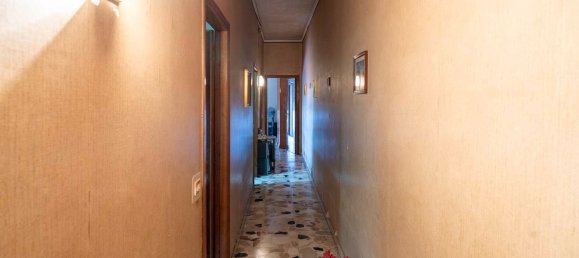 3-salle Appartement à Misterbianco, Italy No. 163640 5