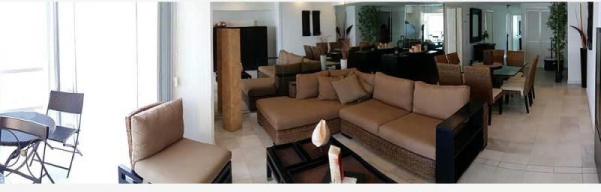 Apartamento de 3 dormitorios en Guerrero, Mexico No. 147007