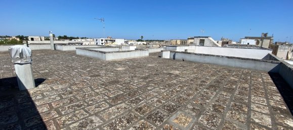 Edificio de 8 dormitorios en Minervino di Lecce, Italy No. 63405 14