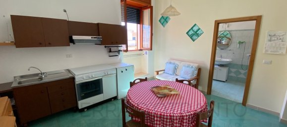 Edificio de 8 dormitorios en Minervino di Lecce, Italy No. 63405 44