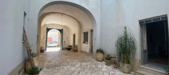 Edificio de 8 dormitorios en Minervino di Lecce, Italy No. 63405 22