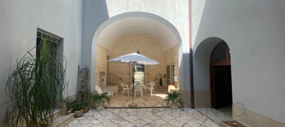 Edificio de 8 dormitorios en Minervino di Lecce, Italy No. 63405 23