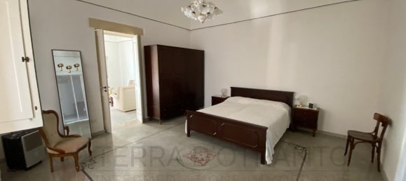 Edificio de 8 dormitorios en Minervino di Lecce, Italy No. 63405 31