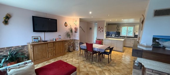 Casa de 3 dormitorios en Seine-et-Marne, France No. 324663 8