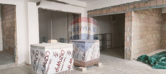 24m² Garage in Pescara, Italy No. 297004 29