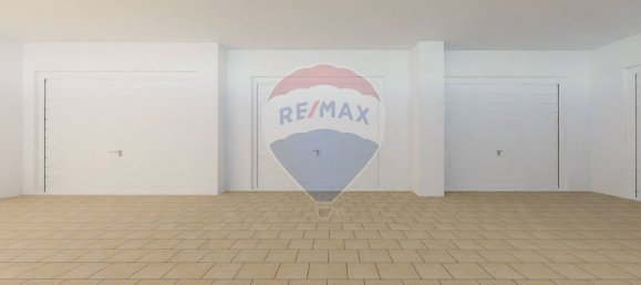 24m² Garage in Pescara, Italy No. 297004 8