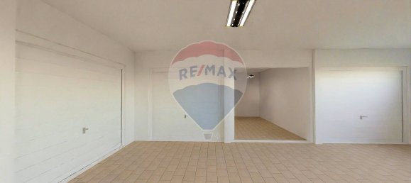 24m² Garage in Pescara, Italy No. 297004 5
