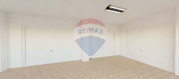 24m² Garage in Pescara, Italy No. 297004 4