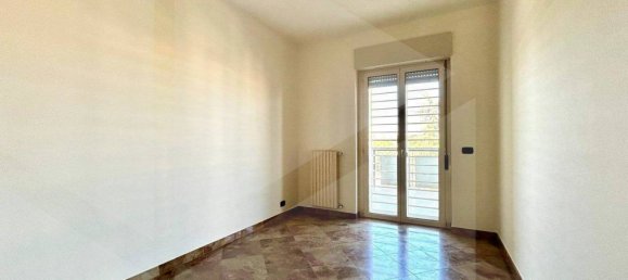 Квартира с 4 комнатами в Битритто, Италия № 23719 21