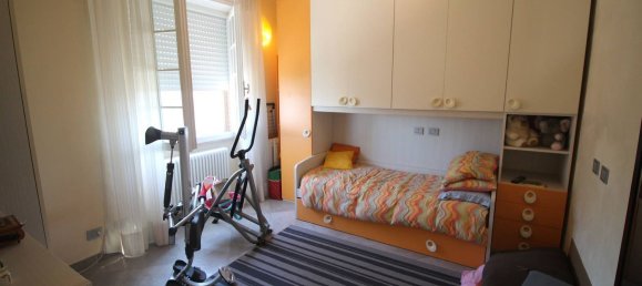 4 Schlafzimmer Wohnung in Pisa, Italy, Nr. 350962 4