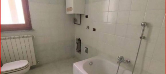 Квартира с 3 комнатами в Лекко, Италия № 312042 9