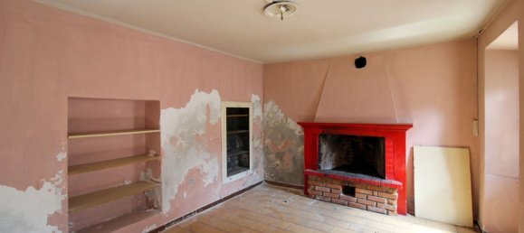 4 rooms House in Blessagno, Italy No. 160230 14