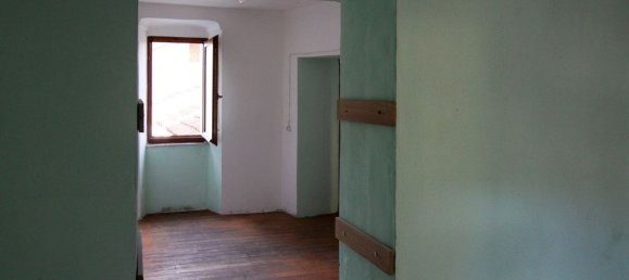 4 rooms House in Blessagno, Italy No. 160230 28
