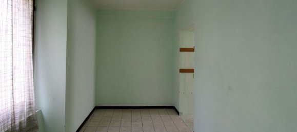 4 rooms House in Blessagno, Italy No. 160230 24