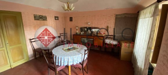 3 bedrooms House in Prascorsano, Italy No. 133873 4