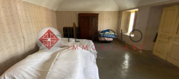 3 bedrooms House in Prascorsano, Italy No. 133873 11