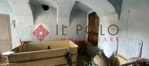 3 bedrooms House in Prascorsano, Italy No. 133873 5