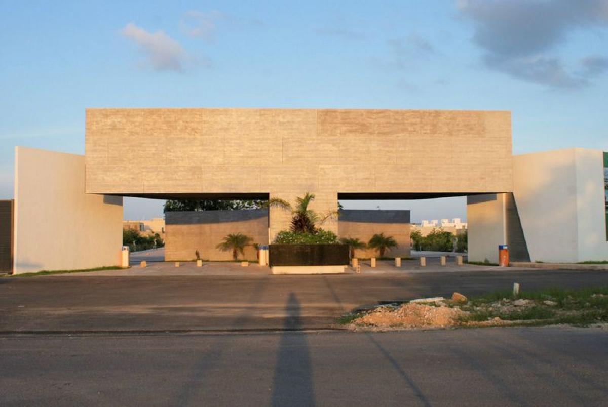 3 bedrooms House in Merida, Mexico No. 179577