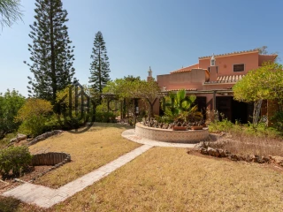 3 bedrooms House in Portimao, Portugal No. 304340