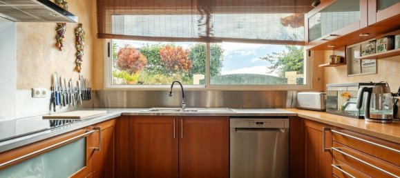 3 bedrooms House in Funchal, Portugal No. 94767 12