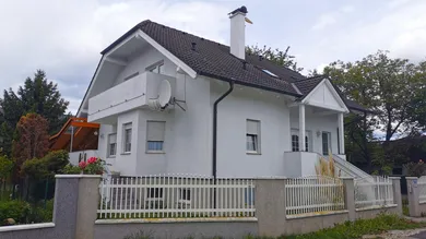 4 bedrooms House in Katzelsdorf, Austria No. 201010