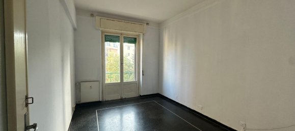 Apartamento de 3 habitaciónes en Genoa, Italy No. 39225 11