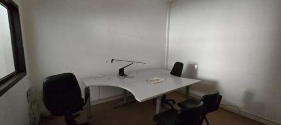 Gewerbliche Immobilie in Arezzo, Italy 46m², Nr. 153030 5