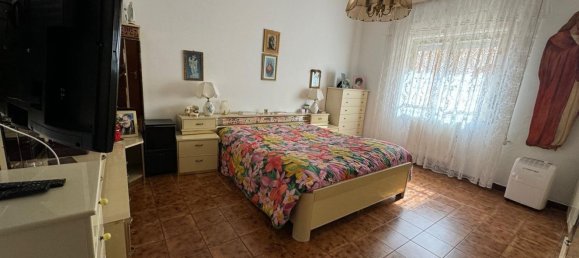 5 rooms Apartment in Marsala, Italy No. 45544 4