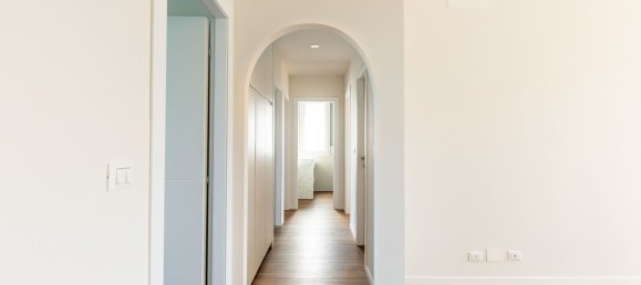 5-salle Appartement à Bologna, Italy No. 230179 41