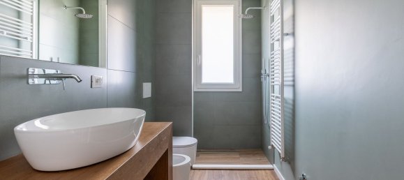 5-salle Appartement à Bologna, Italy No. 230179 11