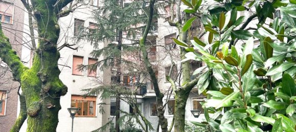 3 rooms Apartment in Milan, Italy No. 273682 3