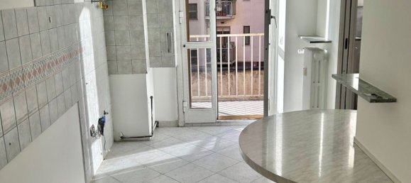 3 rooms Apartment in Milan, Italy No. 273682 27