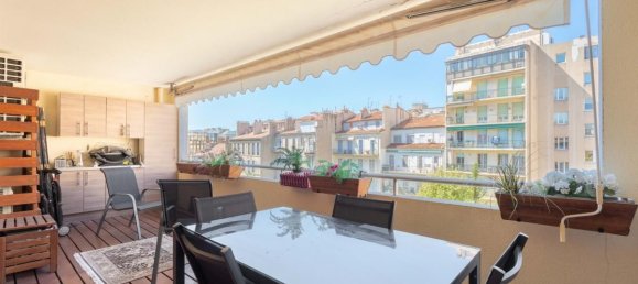 6 bedrooms Duplex in Marseille, France No. 342584 2