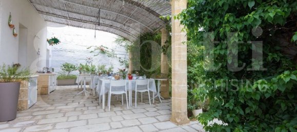 Edificio en Ugento, Italy 300 m² No. 138358 50