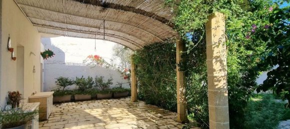 Edificio en Ugento, Italy 300 m² No. 138358 15