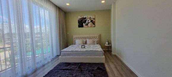 5 bedrooms Villa for sale in Pattaya, Chonburi, Eastern Thailand, Thailand № 69294 12